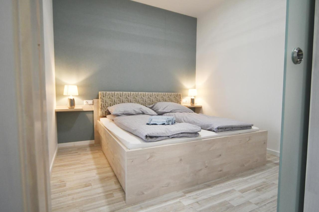 Moment Apartments Szolnok Extérieur photo