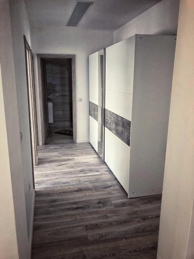 Moment Apartments Szolnok Extérieur photo