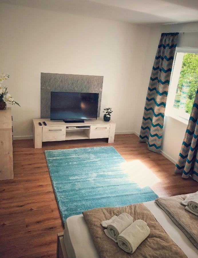 Moment Apartments Szolnok Extérieur photo